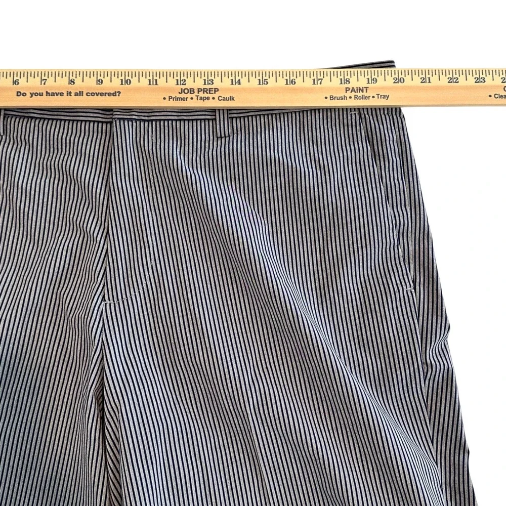 Banana Republic Aiden Chino Shorts Mens 38 Navy Blue Gray Striped Cotton‎ Casual